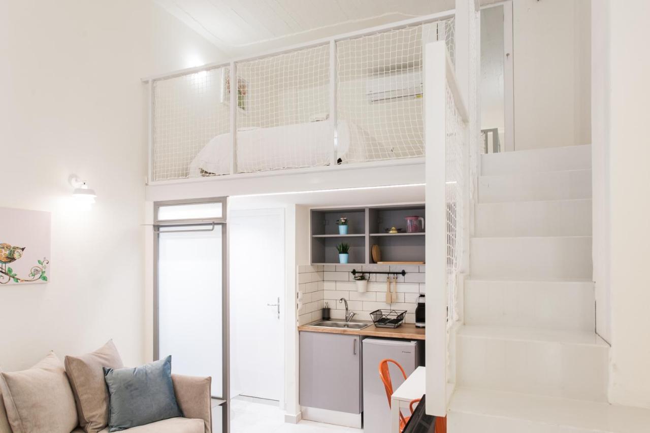 Relax In This Funky Loft Next To Metro! Athens Ngoại thất bức ảnh